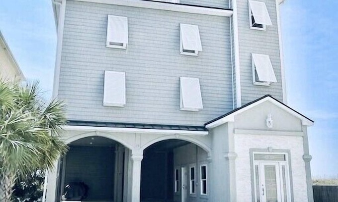 Ocean Isle Beach House | Oceanfront Custom Twin Retreat - Rated 9.8 with Great Amenities!