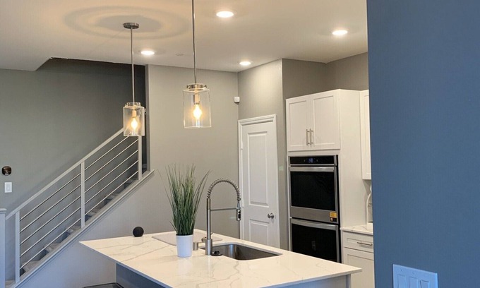North Las Vegas House | Top-Rated Townhouse with Ocean View & Free Parking