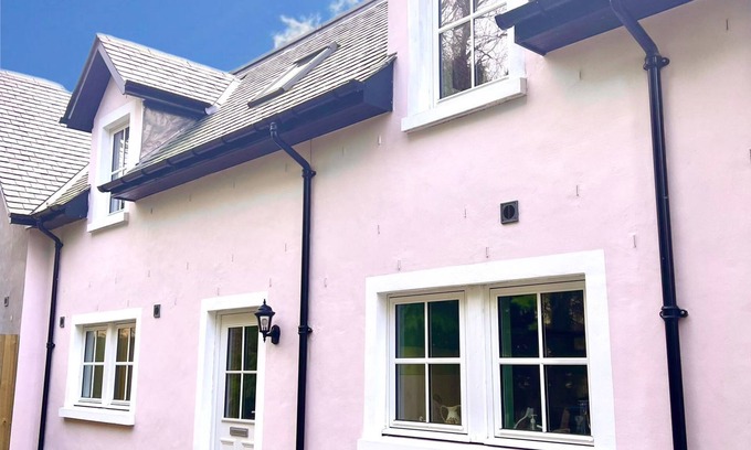 Ardtalnaig House | Elegant Highland Retreat Overlooking Stunning Loch Tay