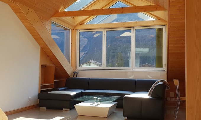 Engelberg Apartment | Scenic Maisonette with Pool and Lake View Amenities