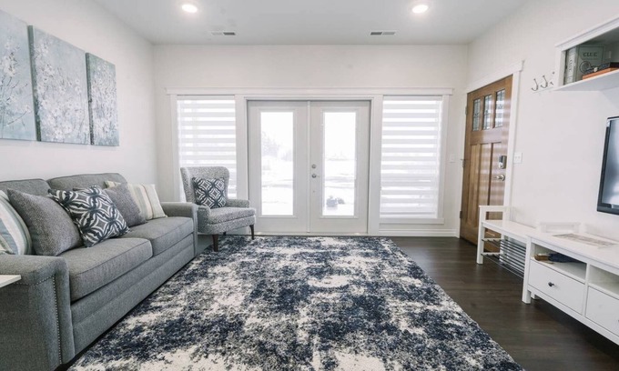Spokane Other | Elegant Master Suite with Kitchen in Eco-Friendly Home