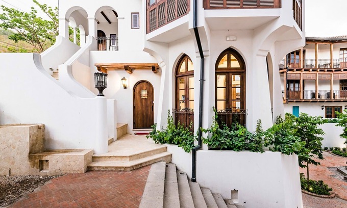 Las Catalinas Villa | Inviting Mediterranean Home with Pool & Ocean View for 10