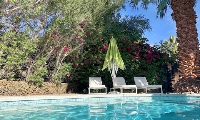 Racquet Club Estates House | Mid Century Hideaway: Guest Rated 10/10 with Ocean View
