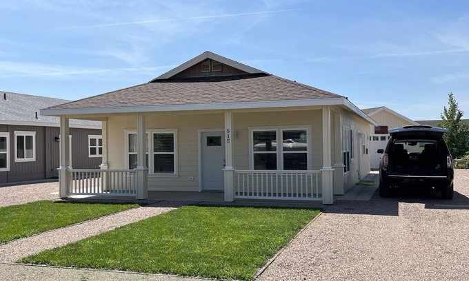 Pierre House | Modern Lake House Retreat with Pet-Friendly Amenities