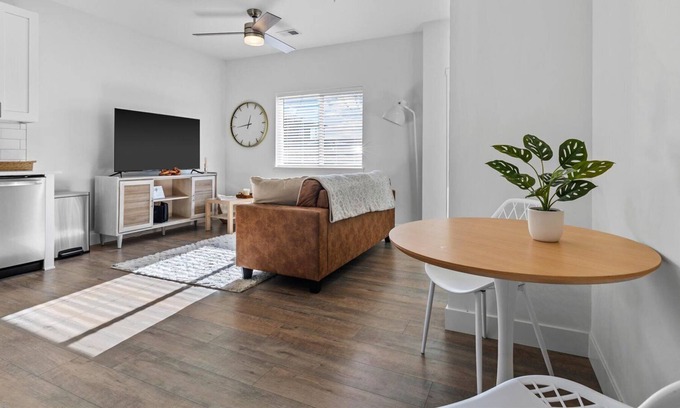 Grand Junction Apartment | Beautiful modern apartment.