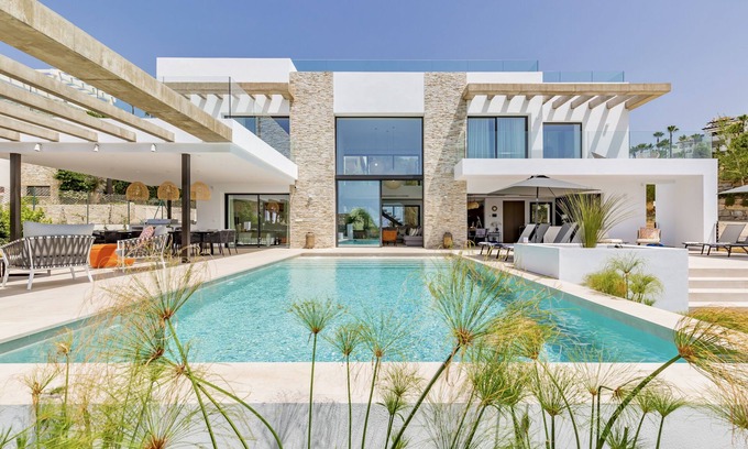 New Golden Mile Villa | Modern Villa with Pool & Ocean Views Near Marbella