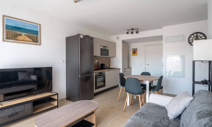 Mimizan Apartment | Beautiful New T2 Apartment with Garden, Parking and WIFI in Mimizan