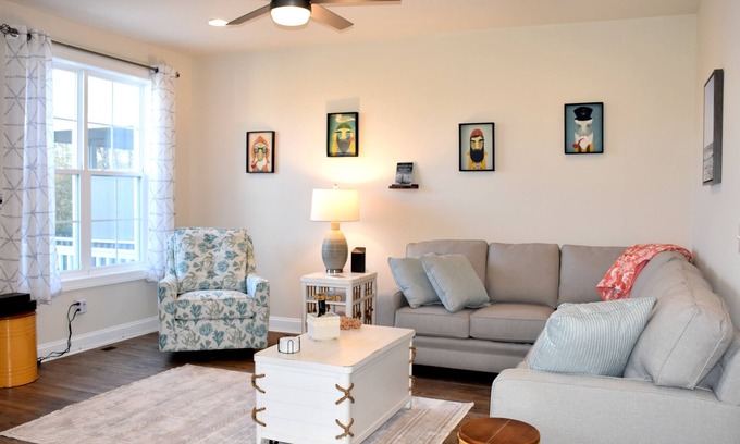 Sawgrass South House | Inviting New Townhome Near Rehoboth Beach with Pool & Ocean View