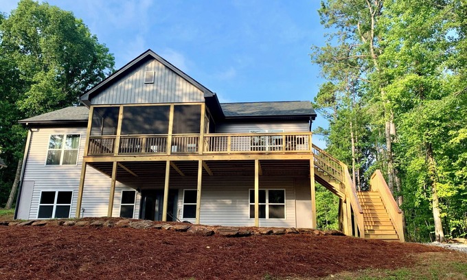 Jacksons' Gap House | Beautiful, NEWLY BUILT Lake Martin Home