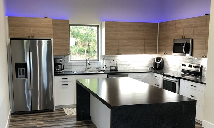 Circle D-KC Estates House | Newly Built Home with Scenic Views and Family-Friendly Amenities