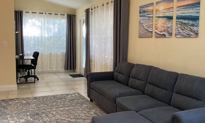 Villas Apartment | Newly Remodeled Apartment 2004: Guest Rated 10/10