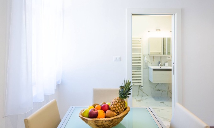 Merano Apartment | Modern Newly Renovated Apartment with Spa in City Center