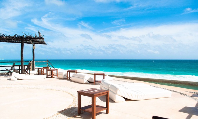 Punta Cancun Condo | Ocean View Condo with Pool and Spa in Hotel Zone
