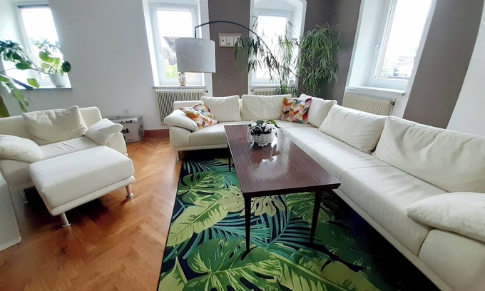 Kallham Apartment | Beautiful old apartment in the countryside