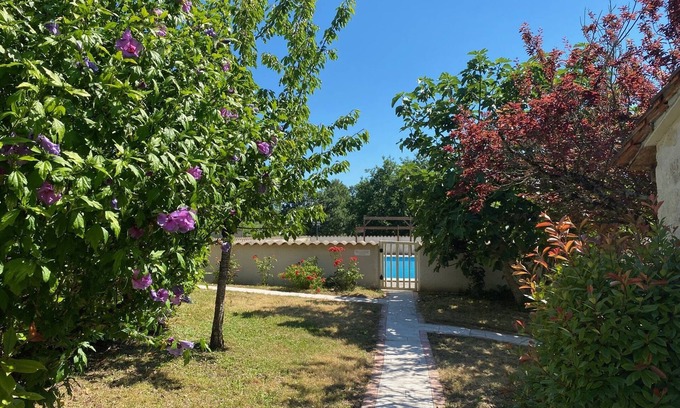 Lacepede Cottage | Charming Cottage with Panoramic Views and Great Amenities