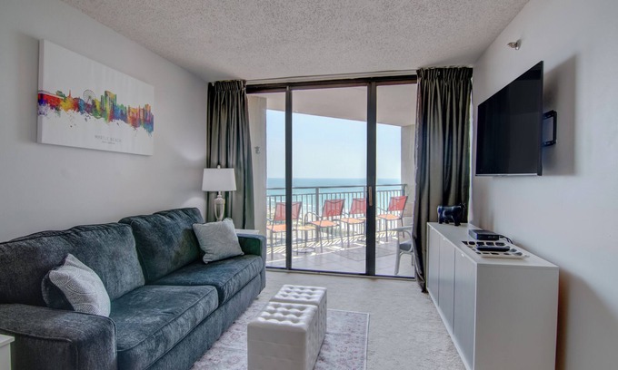 Myrtle Beach Hotel | Inviting One Bedroom Suite with On-Site Rental Privileges