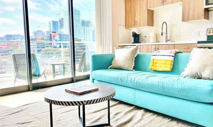 East Village Apartment | Impressive One Bedroom Apartment with City Views