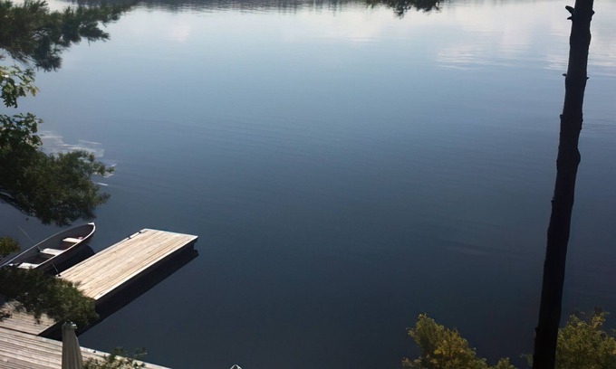 Seguin Cottage | Inviting Lake Joseph Cottage with Breathtaking Southern Views