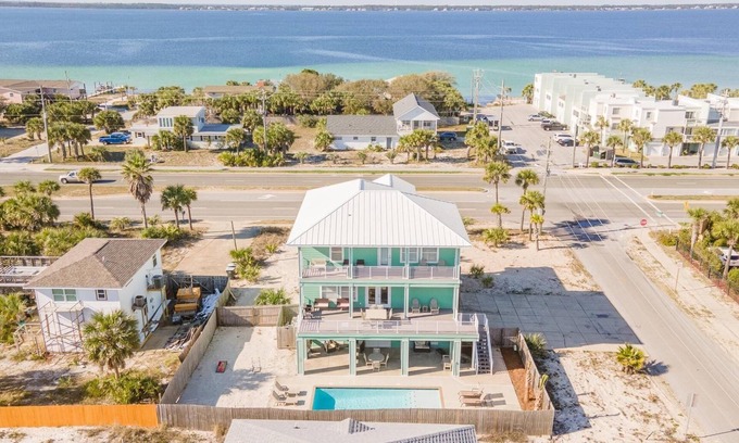 Villa Segunda House | End of Summer Special: Oceanfront Home with Private Pool