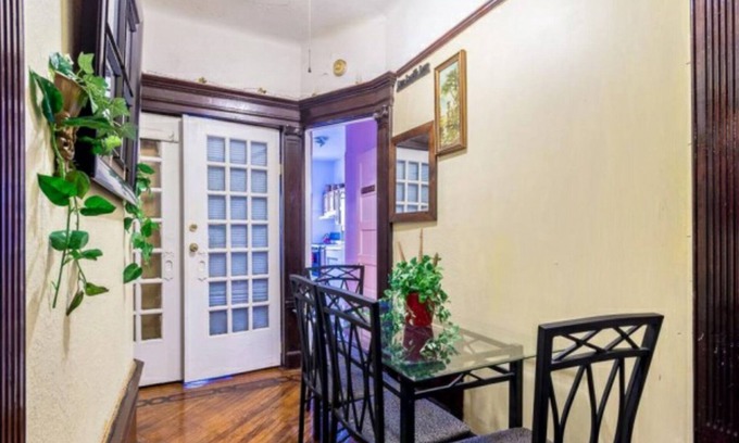 Prospect Lefferts Gardens House | Scenic Retreat with Breakfast and Kitchen Amenities