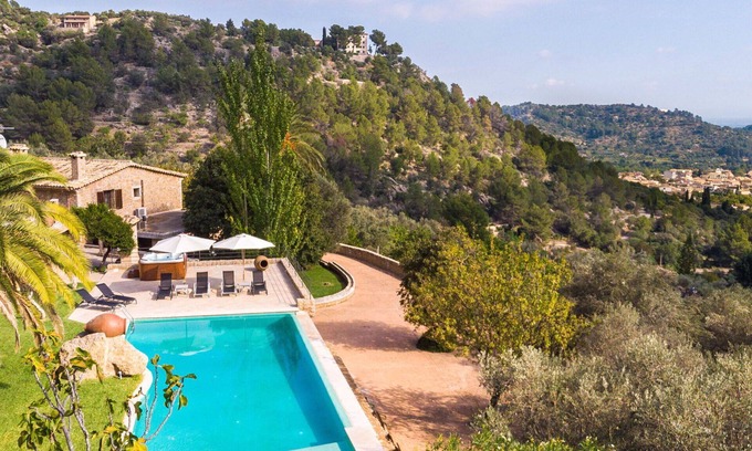 Mancor de la Vall Villa | Inviting Private Villa with Hot Tub and Panoramic Views