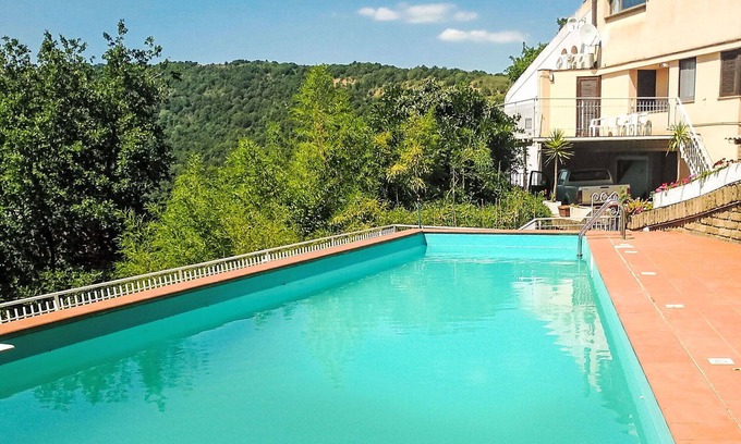 Lake Bracciano Villa | Beautiful private villa for 10 people with private pool, WIFI, A/C, TV, terrace and pets allowed