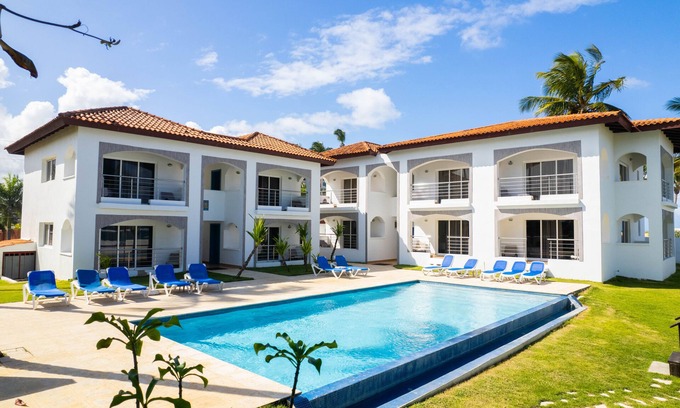 Cabarete Villa | Exquisite 10 Bedroom Beachfront Villa with Premier Amenities