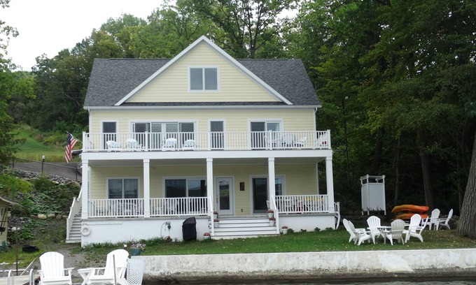 Penn Yan House | Stunning 5-Bedroom Lake House with Pool and Ocean Views