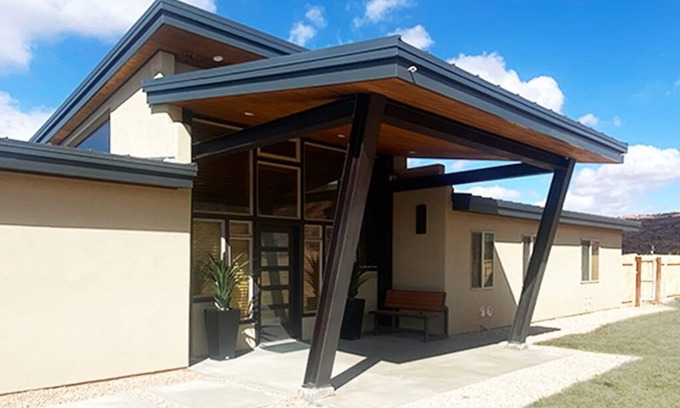 Moab South Valley House | Premier Private Home with Lake View and Spa Amenities