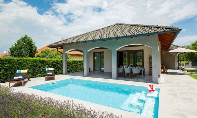 Balatonszemes Villa | Inviting Private Villa for 6 with Pool & Lake View