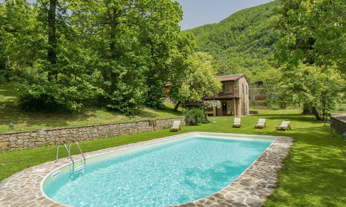 San Romano in Garfagnana Villa | Beautiful private villa for 10 guests with WIFI, private pool, TV, terrace, pets allowed and par.