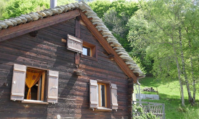 Pollegio House | Cozy Private Villa for 4 with WIFI and Pet-Friendly Amenities