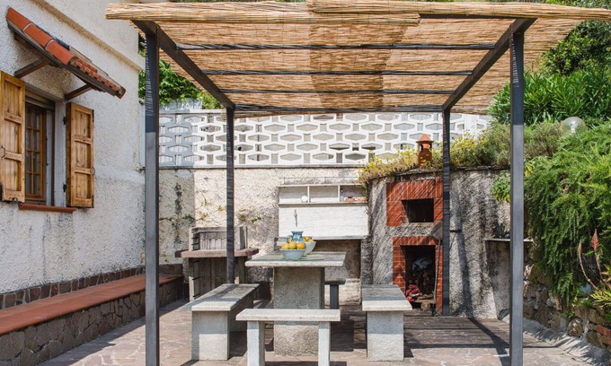 Moneglia House | Cozy Private Villa for 3 with Oceanfront Views & A/C