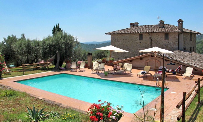 Teverina di Cortona Villa | Inviting Villa with Private Pool and Pet-Friendly Amenities