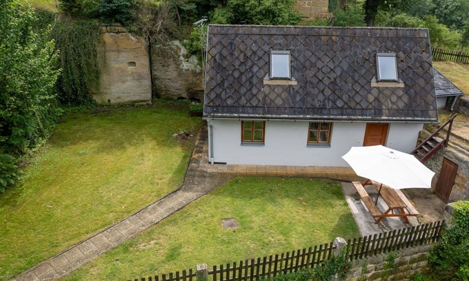Dolni Vidim Villa | Private Villa for 6 with Lake View and Spa Amenities