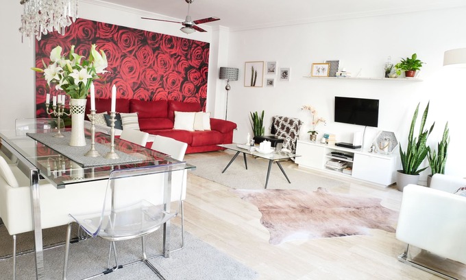 Alicante Apartment | Serene Downtown Apartment Near Beach with Great Amenities
