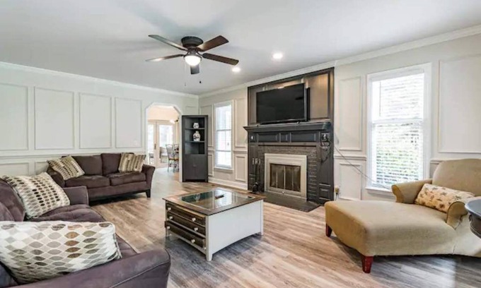 Fuquay-Varina House | Recently Updated 3-Bed Ranch with Spa & Family-Friendly Perks