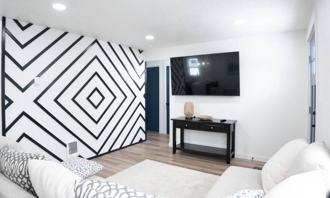 Spokane Valley House | Inviting Remodeled Home with Hot Tub & 10/10 Guest Rating