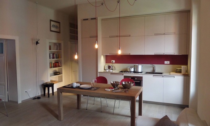 Ghisolfa House | Stylish Renovated Apartment with Breakfast & Family-Friendly Amenities