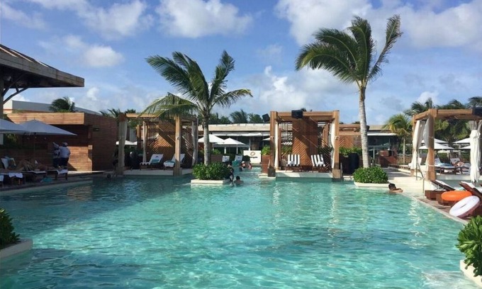 Playacar Resort | Elegant Resort Featuring Cirque du Soleil and Ocean Views