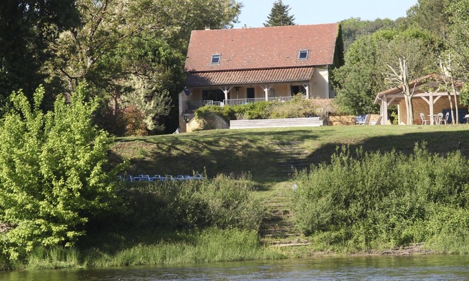 La Roque-Gageac House | Charming Restored House with Heated Pool by Dordogne River