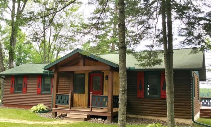 Hayward Cabin | Scenic Retreat in Beaver Bay with Ocean Views & Family-Friendly Amenities