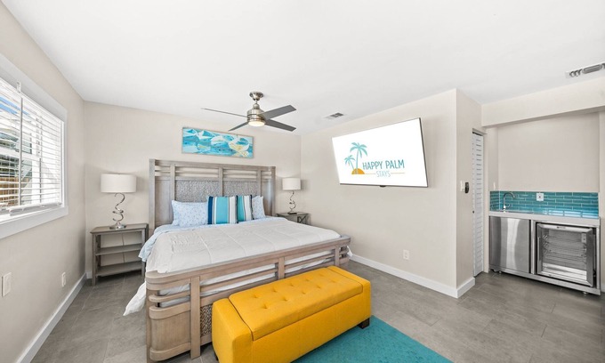 Orlando Beach Condo | Beautiful Riverfront Villa Suite W/Private beach access, Fire Pit, & BBQ Grills