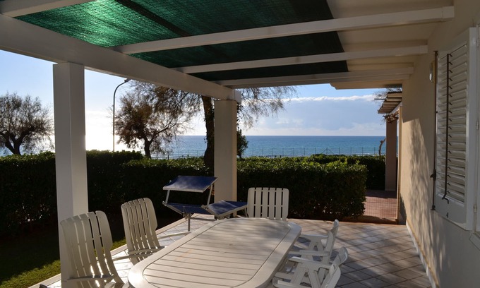 Marina di Ragusa Villa | Oceanfront Villa Marianna: Guest Rated 10/10 with Pool