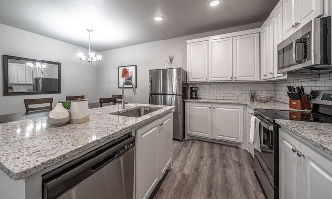 Shallowater House | Inviting Shallowater B - Family-Friendly 3BR/2BA Haven
