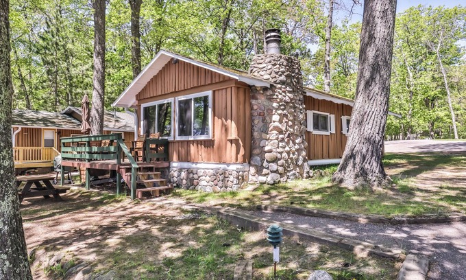 St Germain Cabin | Inviting Lake View Retreat with Breakfast and Pet-Friendly Perks