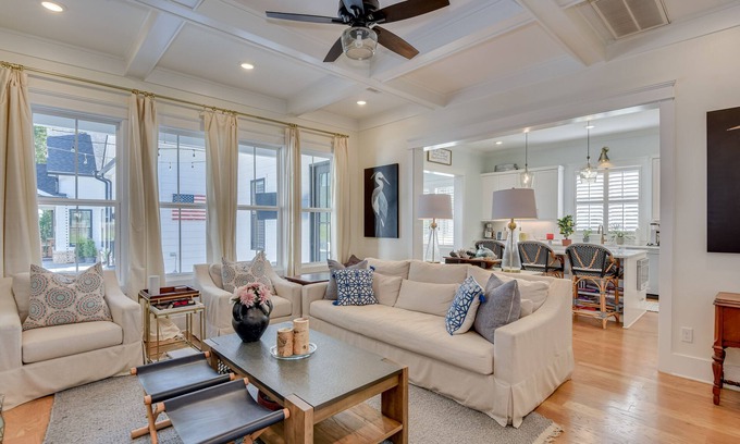 Riverwood Plantation House | Inviting Southern Masters Rental Near the Course