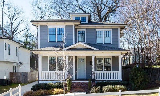 Kirkwood House | Elegant Downtown Atlanta Home with Pool and Spa Amenities