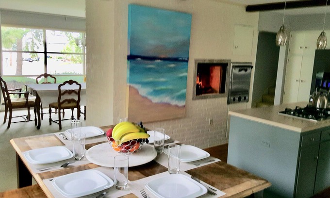 Macatawa House | Ideal Family Retreat in Prime Location with Kitchen Access