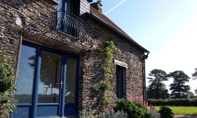 Ruffiac Cottage | Idyllic Stone Gite with Pool in Rural Brittany - Rated 10/10